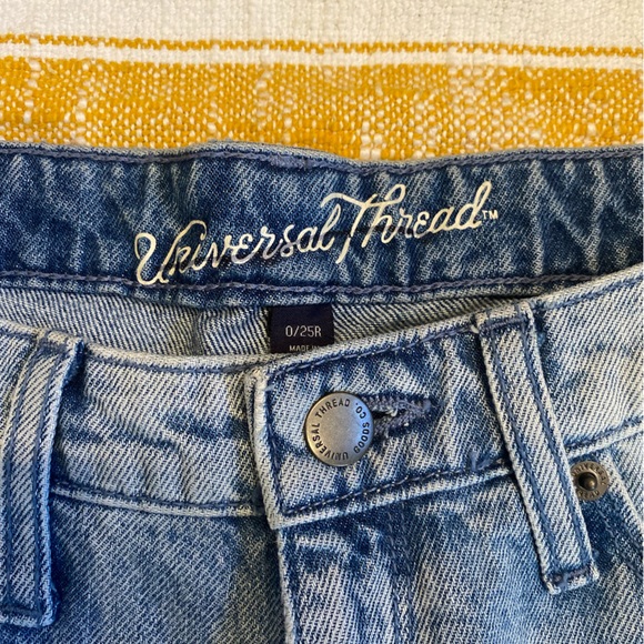 Universal Thread High Rise Wide Leg Crop Jeans - Picture 3 of 4